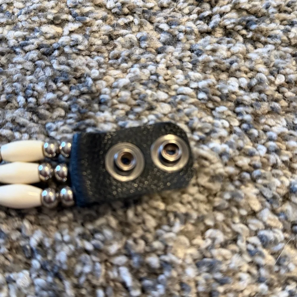 Black and White Beaded Bracelet w/ Leather snap - Picture 3 of 4